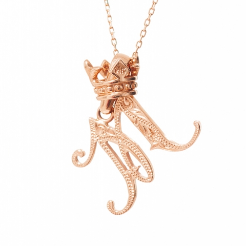 ハワイアンジュエリー/K14PG/クラウン イニシャル ペンダント「M」|ハワイアンジュエリーブランドMaxi(マキシ)公式通販オンラインショップ