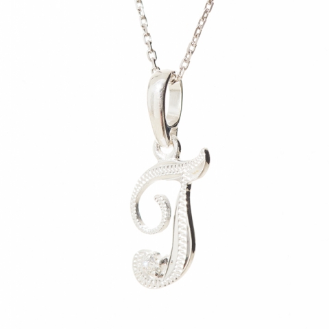 ハワイアンジュエリー/Silver925/ダイヤモンド イニシャル ペンダント「T」|ハワイアンジュエリーブランドMaxi(マキシ)公式通販オンラインショップ