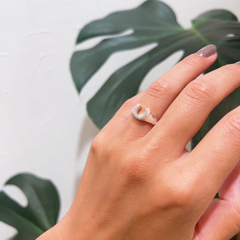 ハワイアンジュエリー/Silver925/ホースシューシグネチャーリング|ハワイアンジュエリーブランドMaxi(マキシ)公式通販オンラインショップ