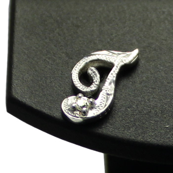 ハワイアンジュエリー/Silver925/イニシャル「T」 ピアス(ダイヤモンド付)|ハワイアンジュエリーブランドMaxi(マキシ)公式通販オンラインショップ