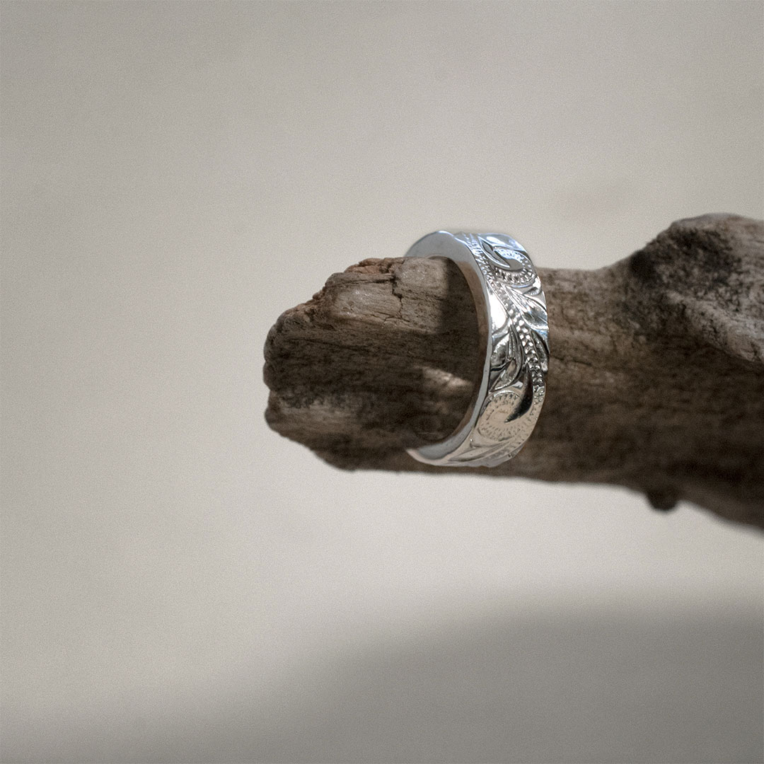 Maxi バー・イヤカフ